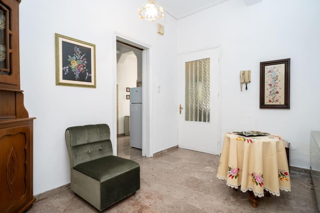 Theoni Central Apartment Каламбака Екстер'єр фото